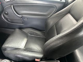 Saab 9-3 2001 AERO-thumb-5