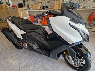Kymco AK 575 Premium 2026-thumb-3