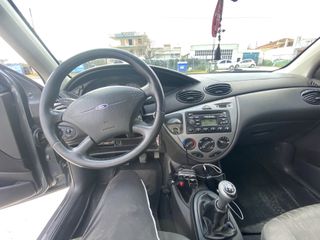 Ford Focus 2002-thumb-14