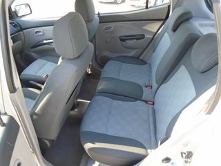 Kia Picanto 2007 1.1 CRDI DIESEL-thumb-7