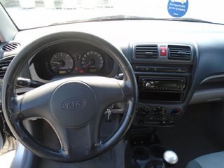 Kia Picanto 2007 1.1 CRDI DIESEL-thumb-10