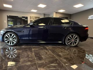 Jaguar XE 2019 R LINE AWD-thumb-9