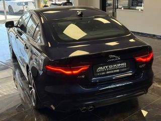 Jaguar XE 2019 R LINE AWD-thumb-13
