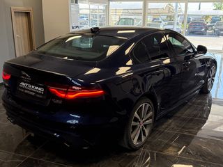 Jaguar XE 2019 R LINE AWD-thumb-17