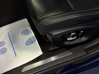 Jaguar XE 2019 R LINE AWD-thumb-26