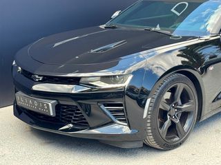 Chevrolet Camaro 2018 V8-thumb-8