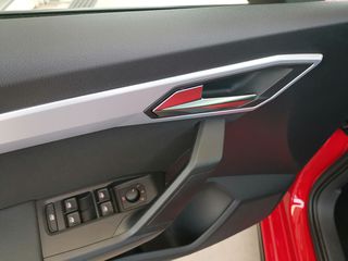 Seat Ibiza 2022 1.0 ΤGi FR CARBON,FACELIFT,CLIMA,NAVI,LED,ΚΑΜΕΡΑ,18".-thumb-39