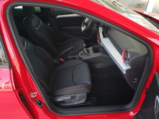 Seat Ibiza 2022 1.0 ΤGi FR CARBON,FACELIFT,CLIMA,NAVI,LED,ΚΑΜΕΡΑ,18".-thumb-48