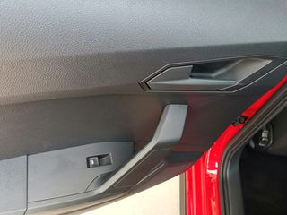 Seat Ibiza 2022 1.0 ΤGi FR CARBON,FACELIFT,CLIMA,NAVI,LED,ΚΑΜΕΡΑ,18".-thumb-14