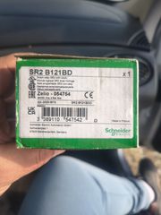 Schneider zelio PLC smart relay24v SR2B121BD-thumb-1