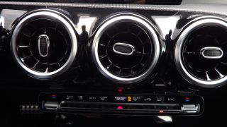 Mercedes-Benz CLA 180 2023 180D AMG LINE COUPE PREMIUM AUTO-F1 3ΠΛΗ ΕΓΓΥΗΣΗ-thumb-57