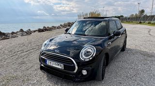 Mini Cooper 2019 JCW Look-thumb-2