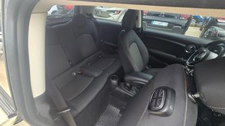 Mini Cooper 2019-thumb-9