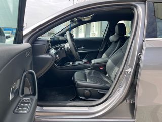 Mercedes-Benz A 220 2019 Progressive-thumb-19