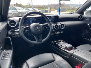 Mercedes-Benz A 220 2019 Progressive-thumb-23