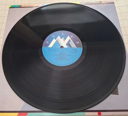 Tomas Ledin – Captured  LP-thumb-3