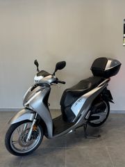 Honda SH 150i 2017 sh150i abs led keyless-thumb-1