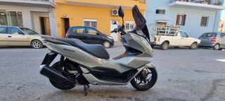 Honda PCX 125 2023 ABS-thumb-1