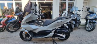 Honda PCX 125 2023 ABS-thumb-3