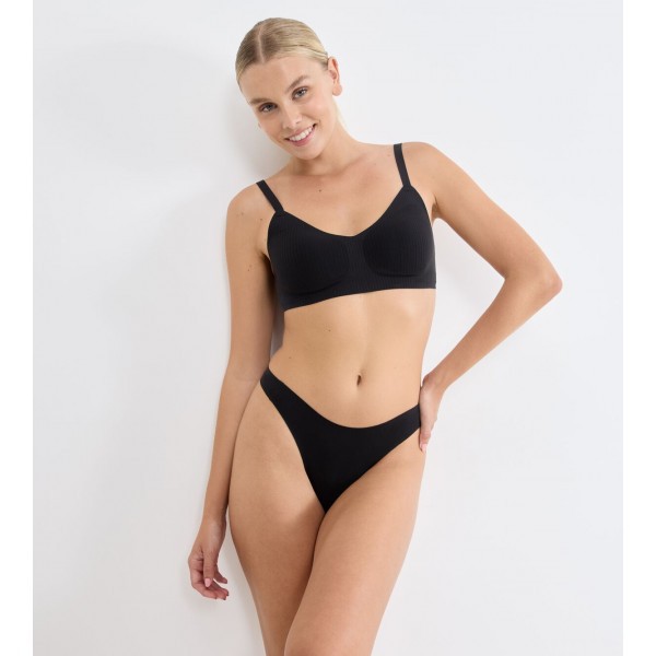 Sloggi Γυναικείο String Modal Χωρίς Ραφές Zero Feel Pure String SS'26