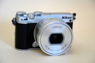 NIKON 1 mod J5 mirrorless