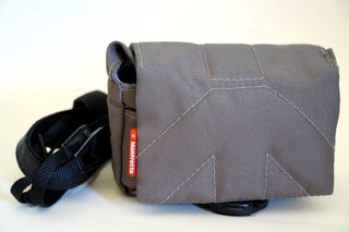 NIKON 1 mod J5 mirrorless-thumb-5