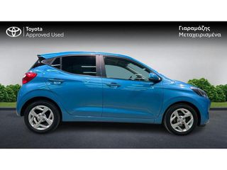 Hyundai i 10 2022 DISTINCTIVE A/T-thumb-5