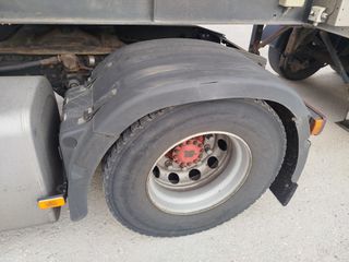 Volvo 2004 FH 12 380 EURO-3-thumb-23