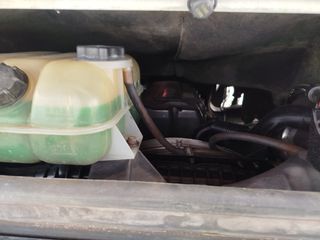 Volvo 2004 FH 12 380 EURO-3-thumb-8