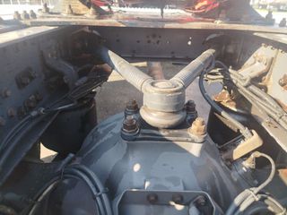 Volvo 2004 FH 12 380 EURO-3-thumb-15