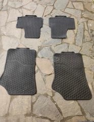 Γνήσια πατάκια Volkswagen Up!