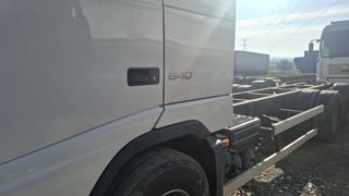 Σασί Volvo 2011 FH540-thumb-2