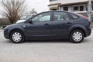 Ford Focus 2006-thumb-2