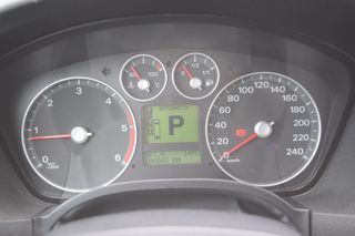 Ford Focus 2006-thumb-9