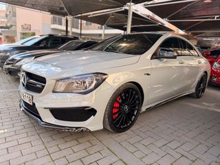 Mercedes-Benz CLA 45 AMG 2015 AMG-thumb-1