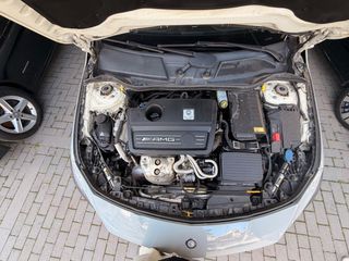 Mercedes-Benz CLA 45 AMG 2015 AMG-thumb-38
