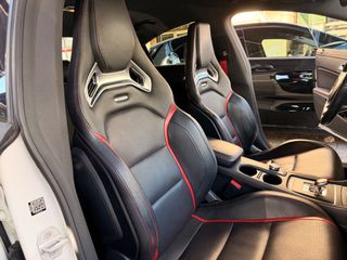 Mercedes-Benz CLA 45 AMG 2015 AMG-thumb-39