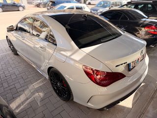 Mercedes-Benz CLA 45 AMG 2015 AMG-thumb-14