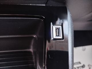 Peugeot 2008 2021 1.2 PureTech Active Pack-thumb-41