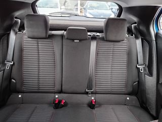Peugeot 2008 2021 1.2 PureTech Active Pack-thumb-50