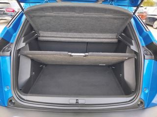Peugeot 2008 2021 1.2 PureTech Active Pack-thumb-24