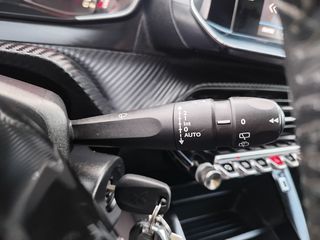 Peugeot 2008 2021 1.2 PureTech Active Pack-thumb-33
