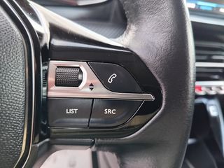 Peugeot 2008 2021 1.2 PureTech Active Pack-thumb-35