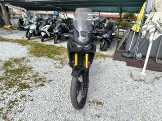Honda CRF 1000 2018-thumb-1