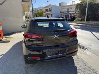 Hyundai i 20 2015 1.1 CRDI COMFORT-thumb-4