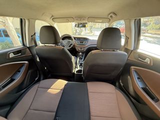 Hyundai i 20 2015 1.1 CRDI COMFORT-thumb-6
