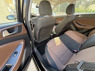 Hyundai i 20 2015 1.1 CRDI COMFORT-thumb-7