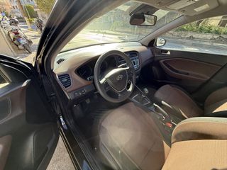 Hyundai i 20 2015 1.1 CRDI COMFORT-thumb-11