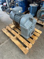 SEW EURODRIVE ΜΕΙΩΤΗΡΑΣ ΜΕ ΦΡΕΝΟ 1,5KW(2HP) 13RPM-thumb-1
