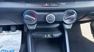 Kia Stonic 2018 1600cc  Uptown CRDI DIESEL 110hp ΕΛΛΗΝΙΚΟ-thumb-32